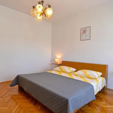 Nyaraló House Slavko 2297