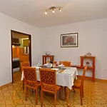 Semesterbostad House Slavko 2297 Grandici