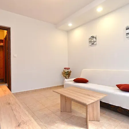 Nyaraló House Slavko 2297